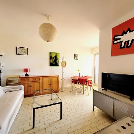 En Roussillon : T2 Front De 4 Pers, Parking, Terrasse - Fr-1-794-100