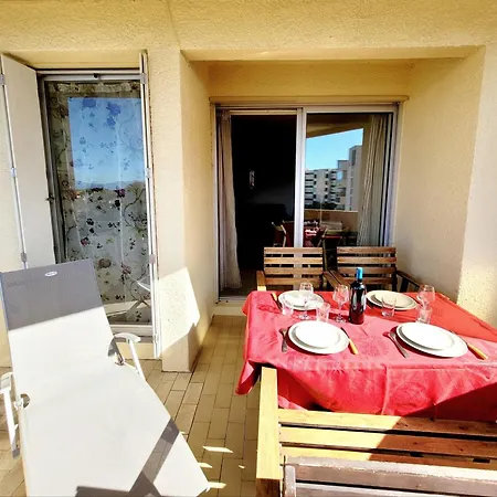 En Roussillon : T2 Front De 4 Pers, Parking, Terrasse - Fr-1-794-100 Apartment